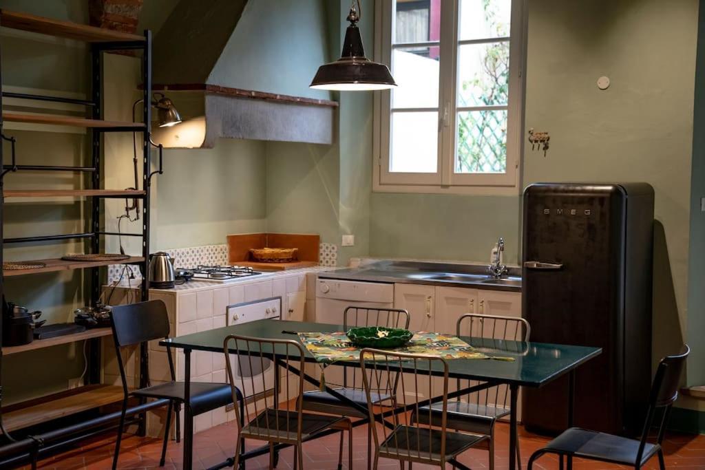 Ferienwohnung Raffinato Trilocale San Frediano Florenz Exterior foto